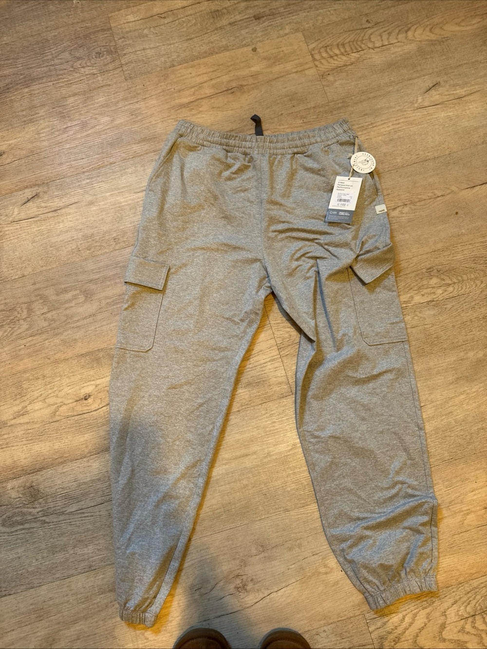 Vuori Heather Gray Kids Cargo Joggers